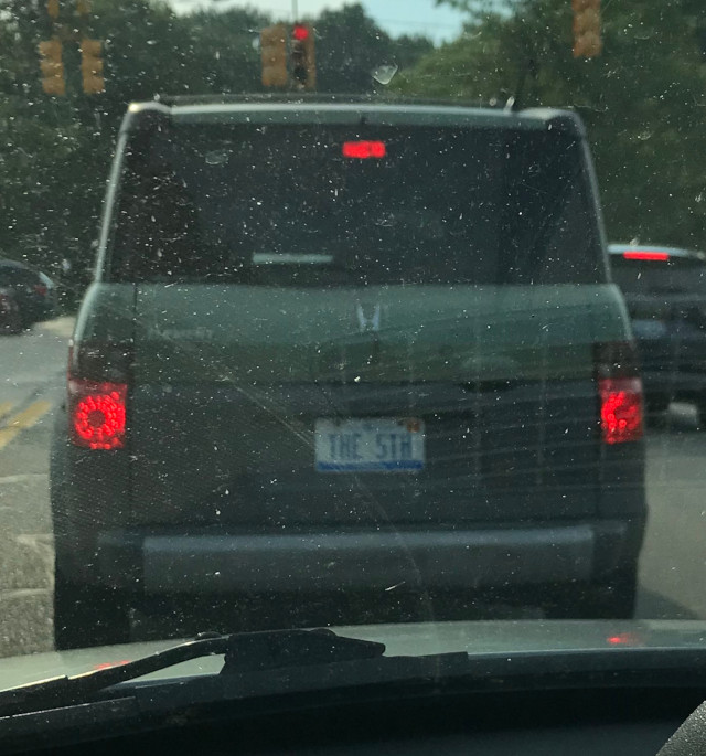 image of a Honda Element with The 5th license plate